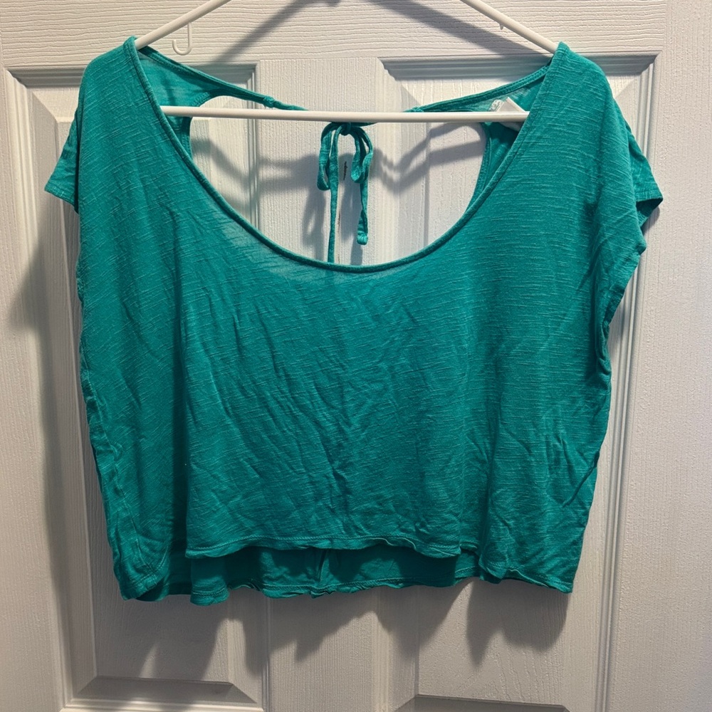 Chic Teal Women's Crop Top
